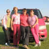Posádka výstavní Expedice Gradiška 2007 - Katka, Libuška, Martin a Jitka. K Růžence patří samozřejmě růžové oblečení :)))